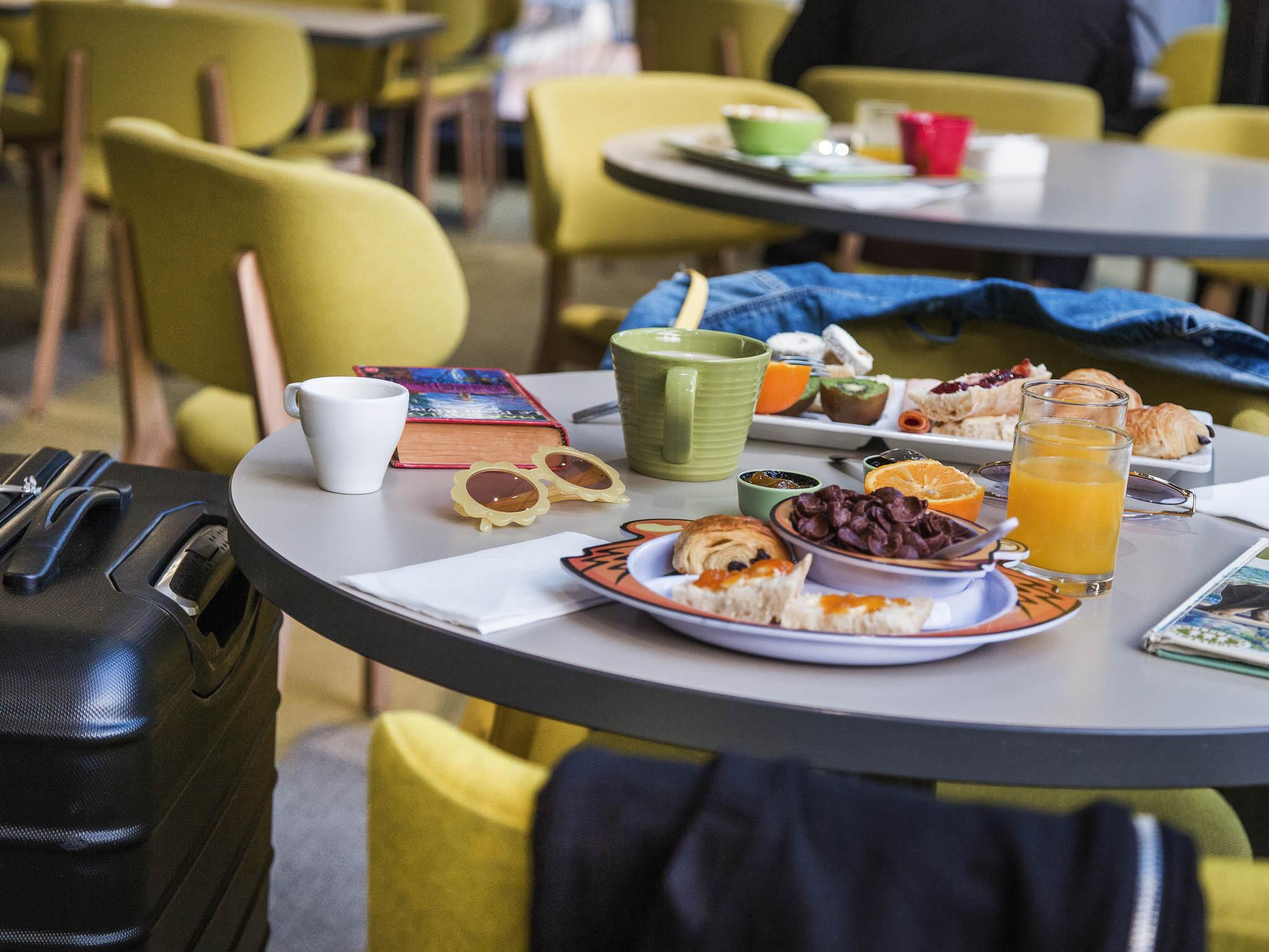 Hotel Ibis Styles Tours Sud Chambray-lès-Tours Exterior foto